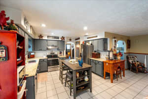 1082 SE Damask Avenue, Port Saint Lucie, FL 34983 Sold 01/15/26