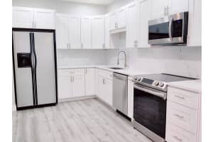 6815 Via Regina, Boca Raton, FL 33433 - MLS#R11135661