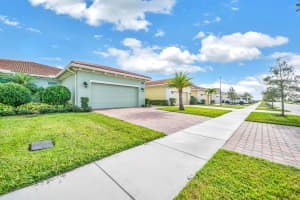24059 SW Firenze Way, Port Saint Lucie, FL 34986 - MLS#R11135662