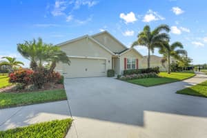 2785 Granville Manor SW, Vero Beach, FL 32968 - MLS#R11135687