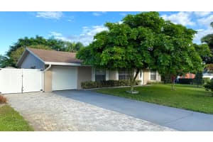 8685 SE Keathley Court, Hobe Sound, FL 33455 Sold 12/17/25
