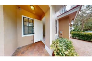 235 W Chrystie Circle, Delray Beach, FL 33484 - MLS#R11135697