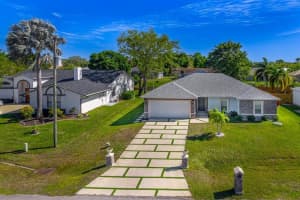 2372 Se Maslan Avenue, Port St. Lucie, Fl 34952, Port Saint Lucie