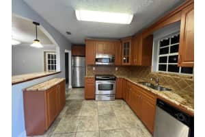 2800 SW 4th Court, Fort Lauderdale, FL 33312 - MLS#R11135713