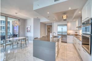 2 Water Club Way 1704 North Palm Beach, FL 33408 - Off Market