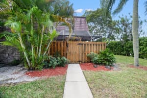 7690 Courtyard Run W, Boca Raton, FL 33433 - MLS#R11135755