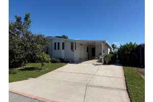 2942 Fiddlewood Circle, Port St Lucie, FL 34952 - MLS#R11135770