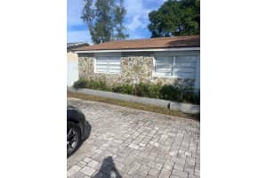 5706 Candlewood Avenue, Mangonia Park, FL 33407 - MLS#R11135779