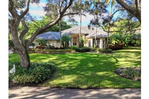 9923 Oak Tree Terrace, Tequesta, FL 33469 - MLS#R11135803