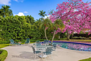 334 Barton Avenue, Palm Beach, FL 33480 - MLS#R11135805