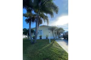 436 Tropical Isles Circle, Fort Pierce, FL 34982 - MLS#R11135837
