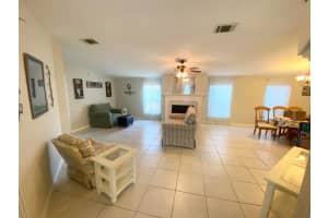 436 Tropical Isles Circle, Fort Pierce, FL 34982 - MLS#R11135837