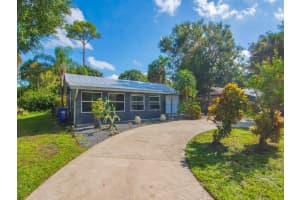 6236 4th Street, Vero Beach, FL 32968 - MLS#R11135887