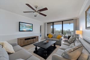 225 Beach Road 303, Tequesta, FL 33469 - MLS#R11135922