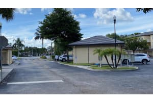 2060 Greenview Shores Boulevard 311, Wellington, FL 33414 - MLS#R11135953