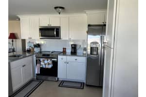 254 W Caribbean, Port Saint Lucie, FL 34952 - MLS#R11135963