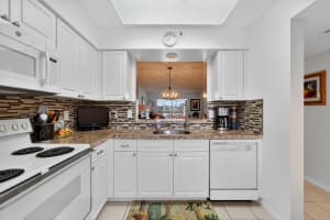 14095 Royal Vista Drive 304, Delray Beach, FL 33484 - MLS#R11135978