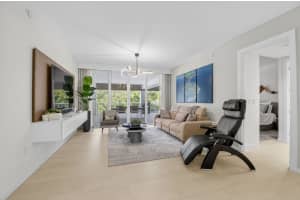 200 SE Mizner Blvd Boulevard 204, Boca Raton, FL 33432 - MLS#R11136000