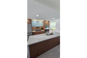 300 SW Golfview Terrace 142, Boynton Beach, FL 33426 - MLS#R11136009