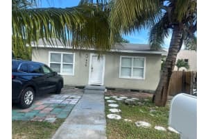 626 S Pine Street, Lake Worth Beach, FL 33460 - MLS#R11136029