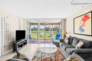 808 Cypress Boulevard, Pompano Beach, FL 33069 - MLS#R11136037