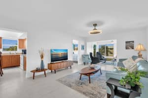 3 Colonial Club Drive 300, Boynton Beach, FL 33435 - MLS#R11136068