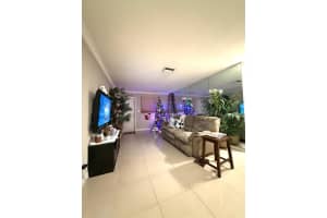 3930 Crystal Lake Drive 107, Deerfield Beach, FL 33064 - MLS#R11136070