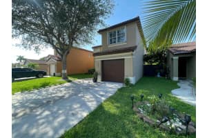 4231 NW 1st Drive, Deerfield Beach, FL 33442 - MLS#R11136074