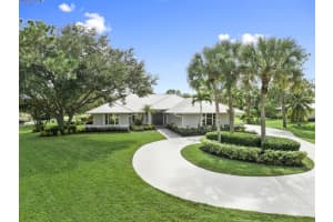 4674 SW Bermuda Way, Palm City, FL 34990 - MLS#R11136087