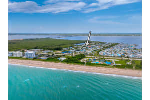 48 Aqua Ra Drive, Jensen Beach, FL 34957 - MLS#R11136094