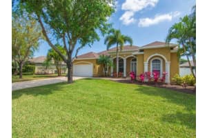 6420 Parklane Court, Vero Beach, FL 32967 - MLS#R11136103