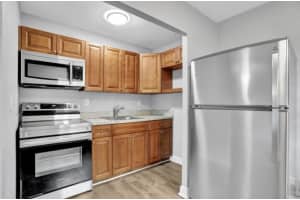 240 SE 9th Avenue 2, Pompano Beach, FL 33060 - MLS#R11136143