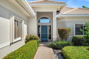 6997 SE Pacific Drive, Stuart, FL 34997 - MLS#R11136166