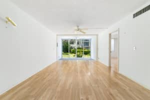 2006 S Federal Highway 106, Boynton Beach, FL 33435 - MLS#R11136172