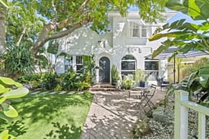 715 Kaye Street, West Palm Beach, FL 33405 - MLS#R11136197