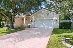 4269 Wokker Drive, Lake Worth, FL 33467 Sold 11/21/25