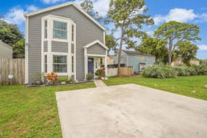 5828 Cassandra Court, West Palm Beach, FL 33415 - MLS#R11136263