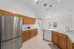 831 SE 25th Street, Okeechobee, FL 34974 - MLS#R11136273