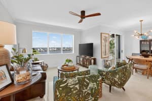 675 NW Flagler Avenue 202, Stuart, FL 34994 - MLS#R11136292