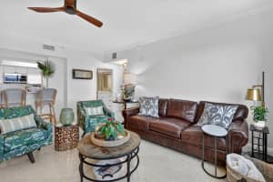 675 NW Flagler Avenue 202, Stuart, FL 34994 - MLS#R11136292