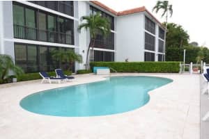 220 Lake Drive 206, Palm Beach Shores, FL 33404 - MLS#R11136310