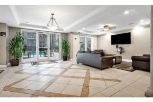 533 NE 3rd Avenue 120, Fort Lauderdale, FL 33301 - MLS#R11136319