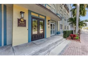 533 NE 3rd Avenue 120, Fort Lauderdale, FL 33301 - MLS#R11136319