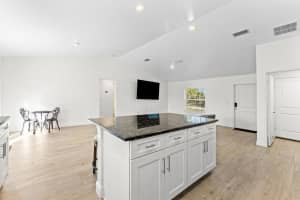 18476 40th Run N, Loxahatchee, FL 33470 - MLS#R11136326