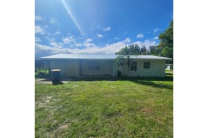855 SE Highland Avenue, Stuart, FL 34997 - MLS#R11136388