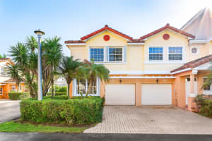 1998 NE 7th Street 101, Deerfield Beach, FL 33441 Sold 01/12/26