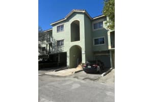 350 Crestwood Circle 106, Royal Palm Beach 350 Crestwood Circle 106, Royal Palm Beach