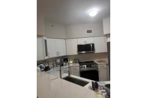 350 Crestwood Circle 106, Royal Palm Beach, FL 33411 - MLS#R11136404