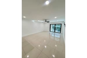 22465 SW 61st Way 241, Boca Raton, FL 33428 - MLS#R11136415