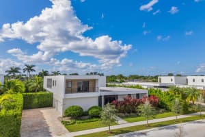 16622 Botaniko Drive S, Weston, FL 33326 - MLS#R11136426